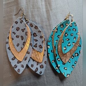 Set of 2 Paparazzi leopard print and gold tone feather earrings